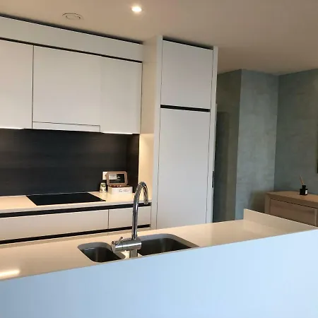 Acropolis - Luxury Appartments I Hotelservice And Parking ميدل كيرك